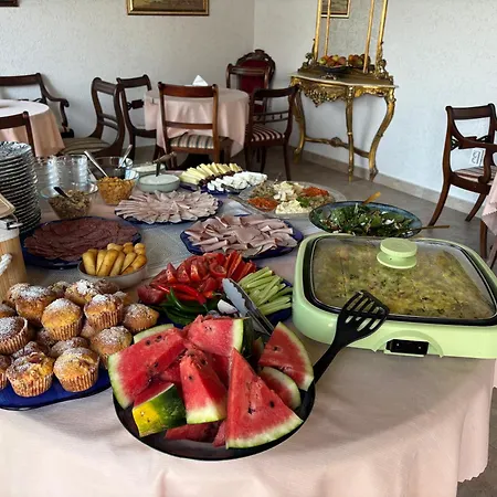 Casa Di Antoni Pensiune *